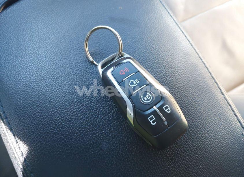 Photo 11 of 2016 Ford Explorer LIMITED (VIN 1FM5K7F89GGA32285)