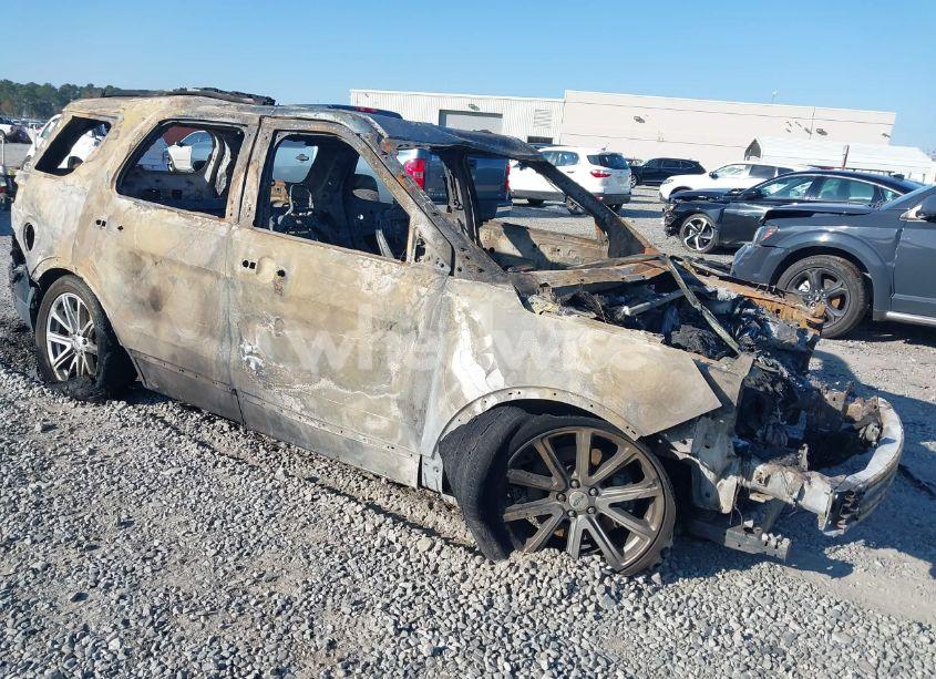 2016 Ford Explorer LIMITED (VIN 1FM5K7F89GGA45084) main photo