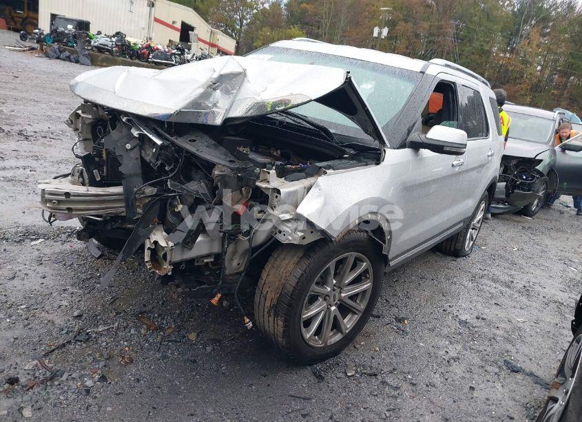 Photo 2 of 2016 Ford Explorer LIMITED (VIN 1FM5K7F89GGA79185)