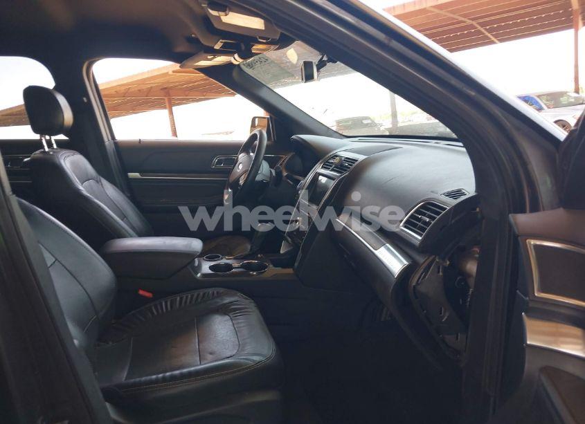 Photo 5 of 2017 Ford Explorer LIMITED (VIN 1FM5K7F89HGC38661)