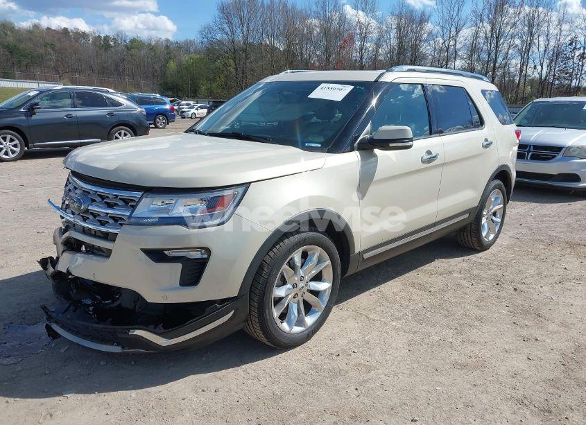 Photo 2 of 2018 Ford Explorer LIMITED (VIN 1FM5K7F89JGB84669)