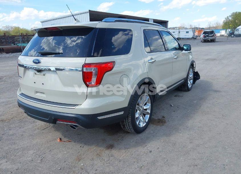 Photo 4 of 2018 Ford Explorer LIMITED (VIN 1FM5K7F89JGB84669)