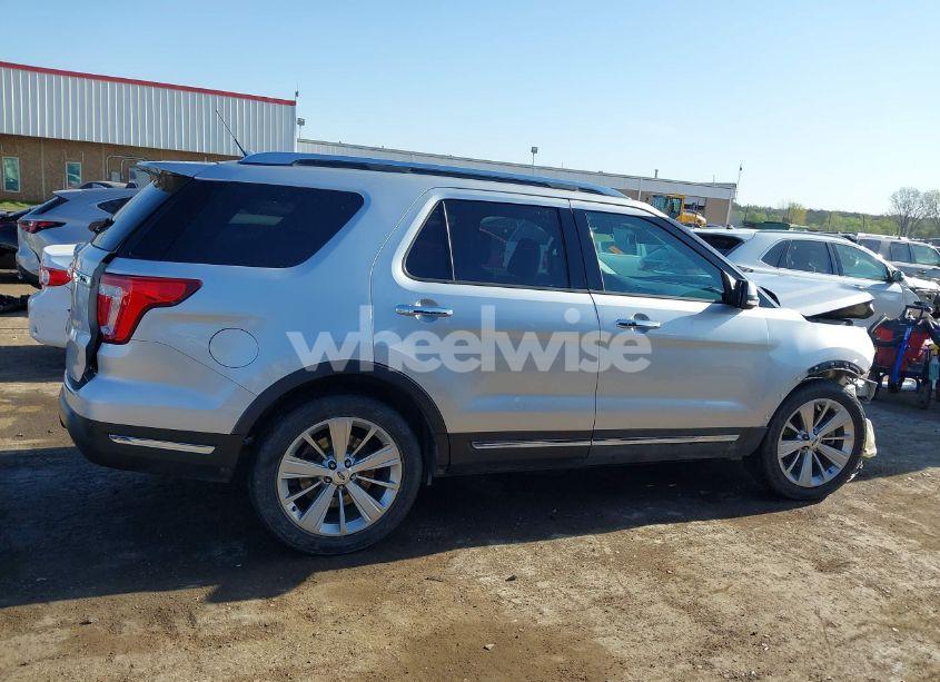 Photo 14 of 2018 Ford Explorer LIMITED (VIN 1FM5K7F89JGB88429)