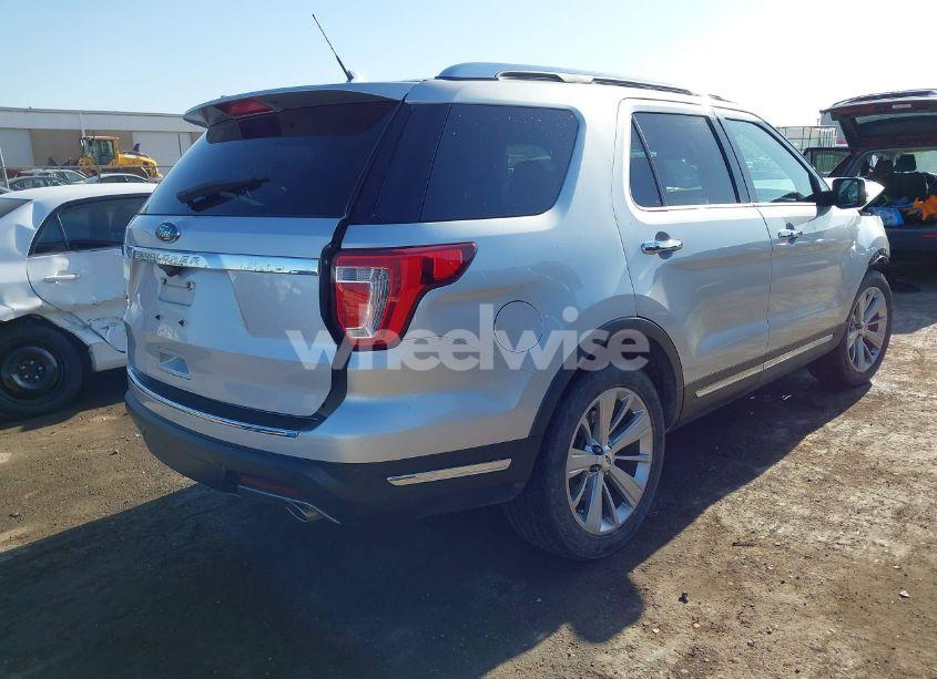 Photo 4 of 2018 Ford Explorer LIMITED (VIN 1FM5K7F89JGB88429)