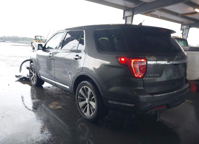 Photo 3 of 2018 Ford Explorer LIMITED (VIN 1FM5K7F89JGB97146)