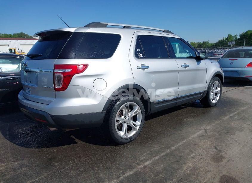 Photo 4 of 2014 Ford Explorer LIMITED (VIN 1FM5K7F8XEGA08946)