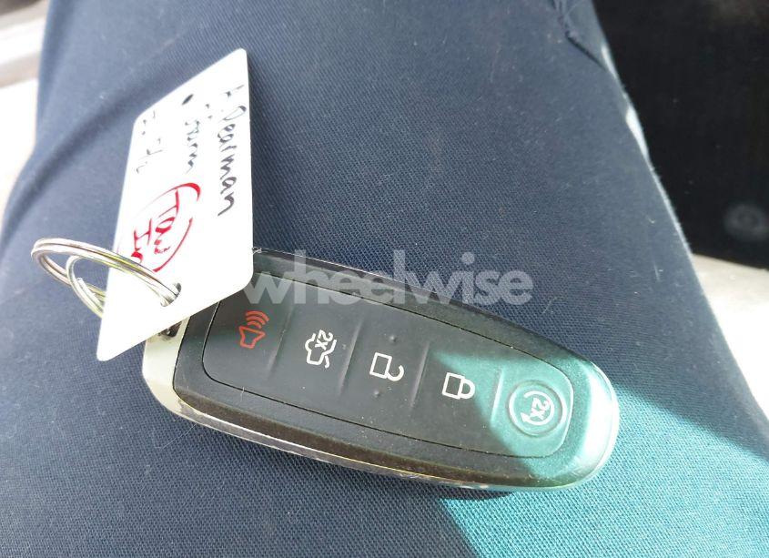 Photo 11 of 2015 Ford Explorer LIMITED (VIN 1FM5K7F8XFGB52918)