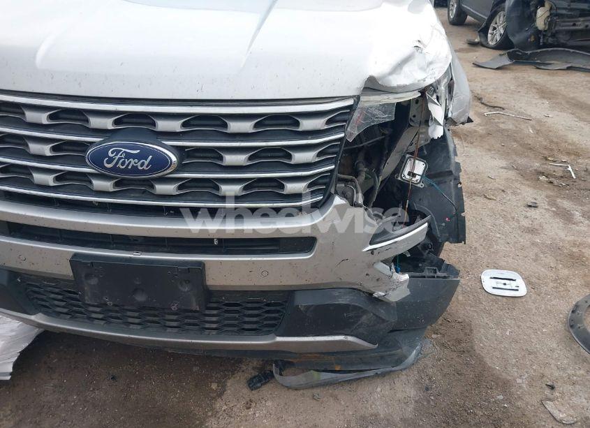 Photo 6 of 2016 Ford Explorer LIMITED (VIN 1FM5K7F8XGGD03225)