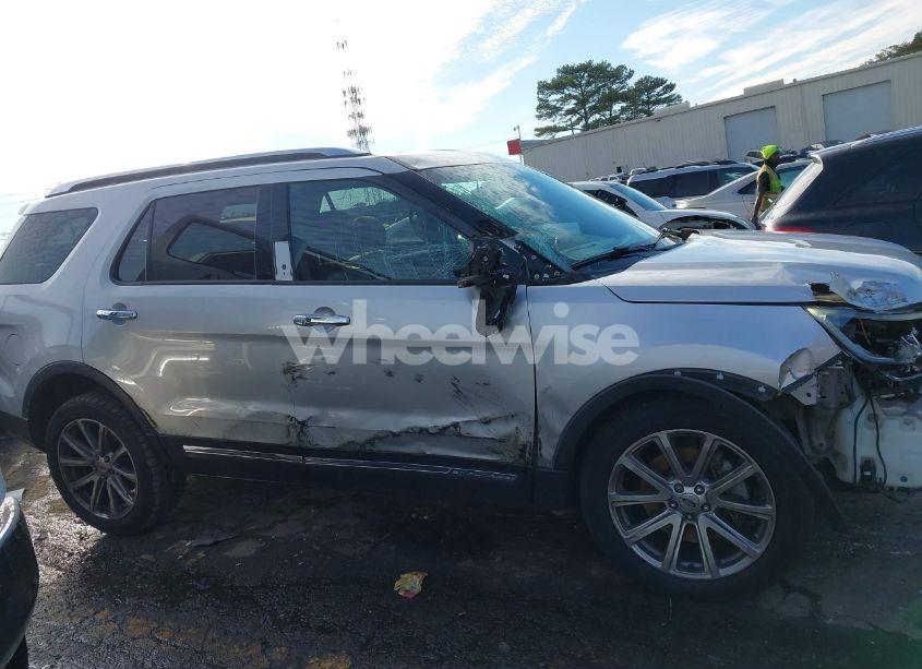 Photo 12 of 2017 Ford Explorer (VIN 1FM5K7F8XHGC37843)