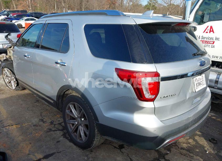 Photo 3 of 2017 Ford Explorer (VIN 1FM5K7F8XHGC37843)