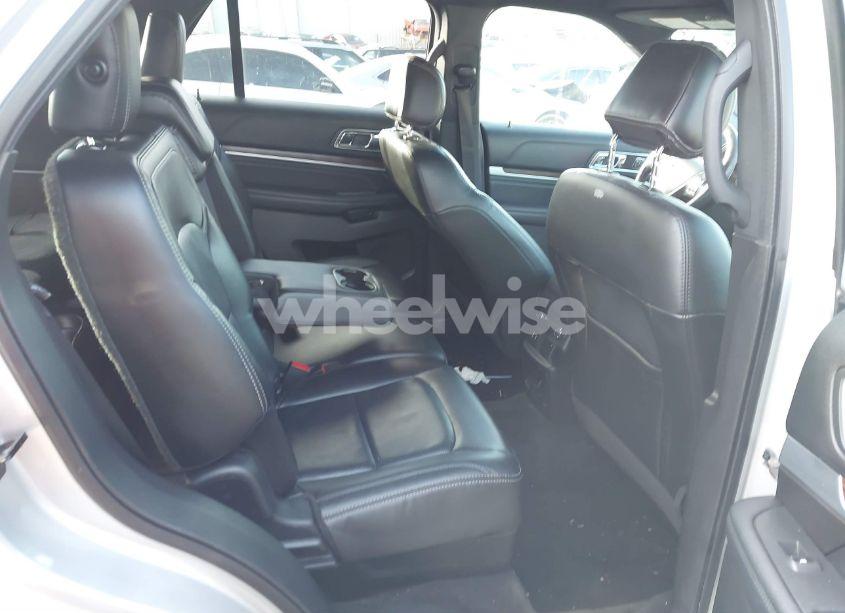 Photo 8 of 2017 Ford Explorer (VIN 1FM5K7F8XHGC37843)