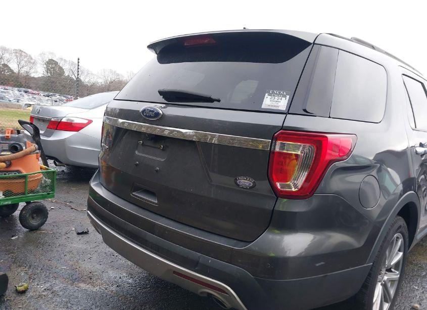 Photo 16 of 2017 Ford Explorer LIMITED (VIN 1FM5K7F8XHGE18991)