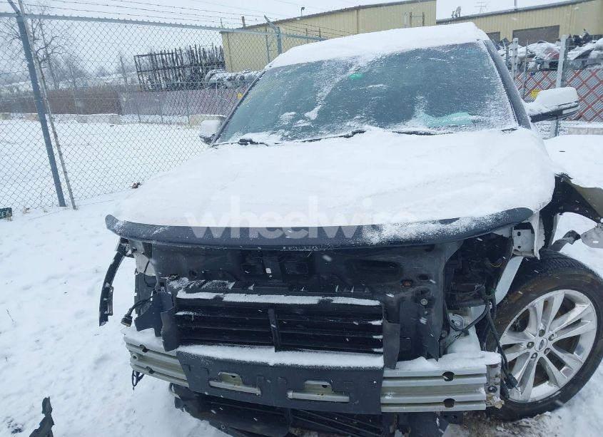 Photo 12 of 2018 Ford Explorer LIMITED (VIN 1FM5K7F8XJGA19178)