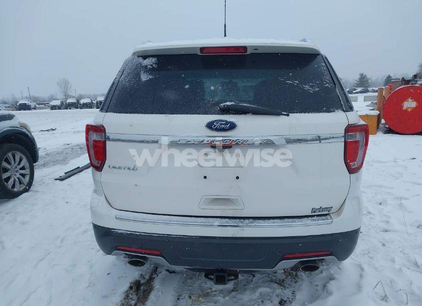 Photo 16 of 2018 Ford Explorer LIMITED (VIN 1FM5K7F8XJGA19178)