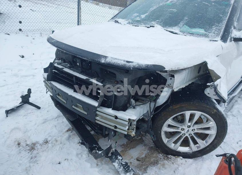 Photo 6 of 2018 Ford Explorer LIMITED (VIN 1FM5K7F8XJGA19178)