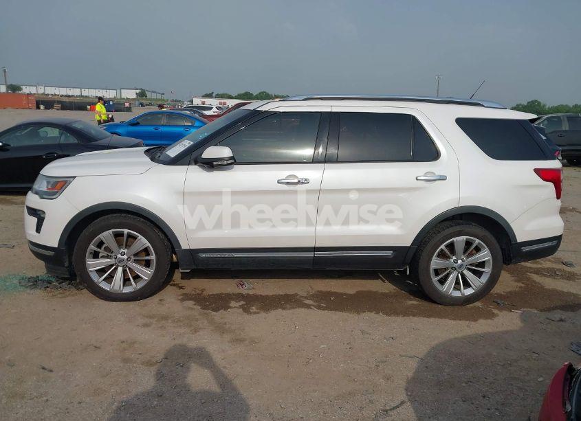 Photo 14 of 2018 Ford Explorer LIMITED (VIN 1FM5K7F8XJGC85364)