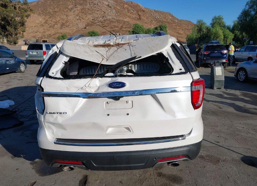 Photo 16 of 2018 Ford Explorer LIMITED (VIN 1FM5K7F8XJGC93948)