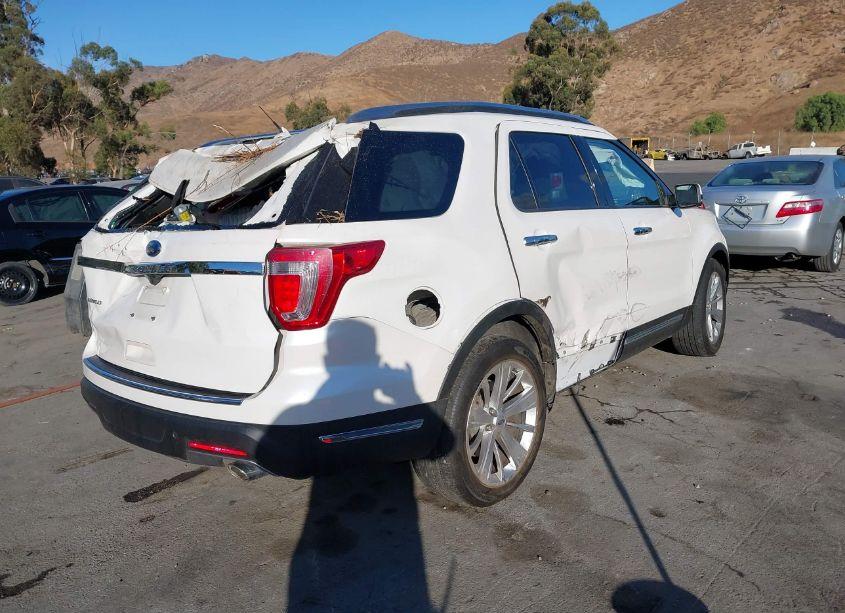 Photo 4 of 2018 Ford Explorer LIMITED (VIN 1FM5K7F8XJGC93948)