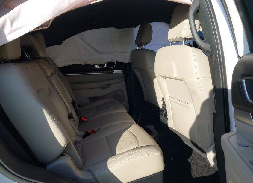 Photo 8 of 2018 Ford Explorer LIMITED (VIN 1FM5K7F8XJGC93948)