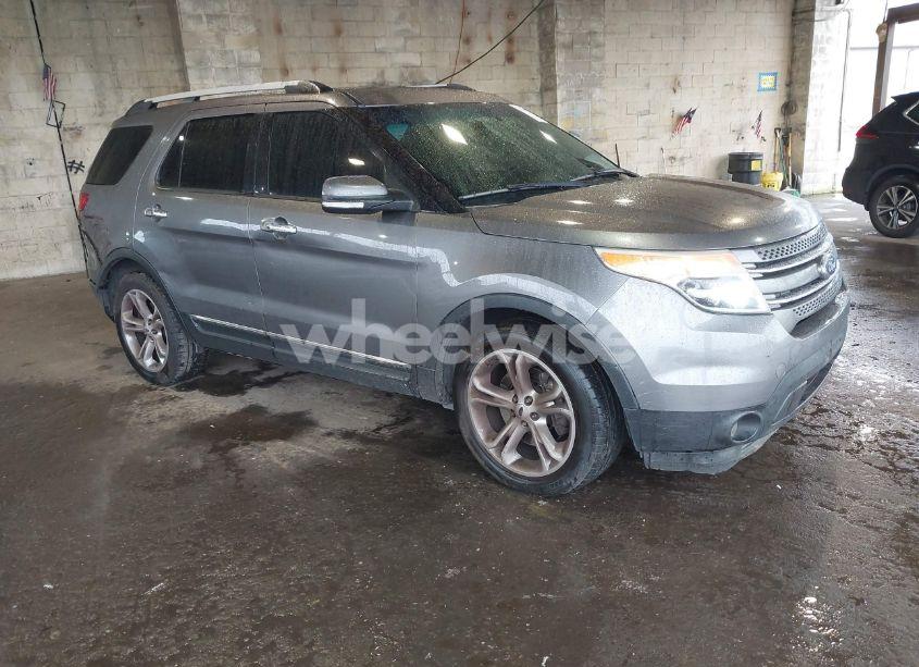 2014 Ford Explorer LIMITED (VIN 1FM5K7F91EGB66651) main photo