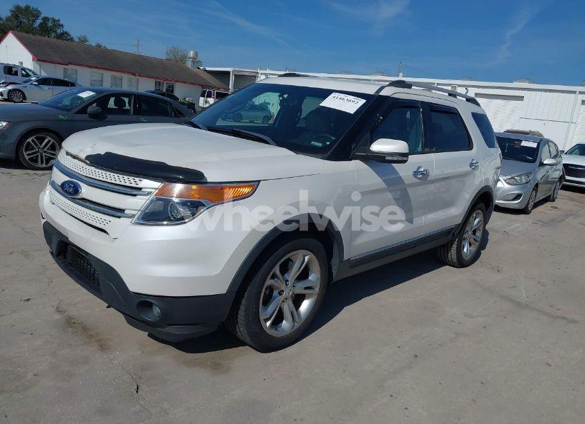 Photo 2 of 2013 Ford Explorer LIMITED (VIN 1FM5K7F92DGC23597)