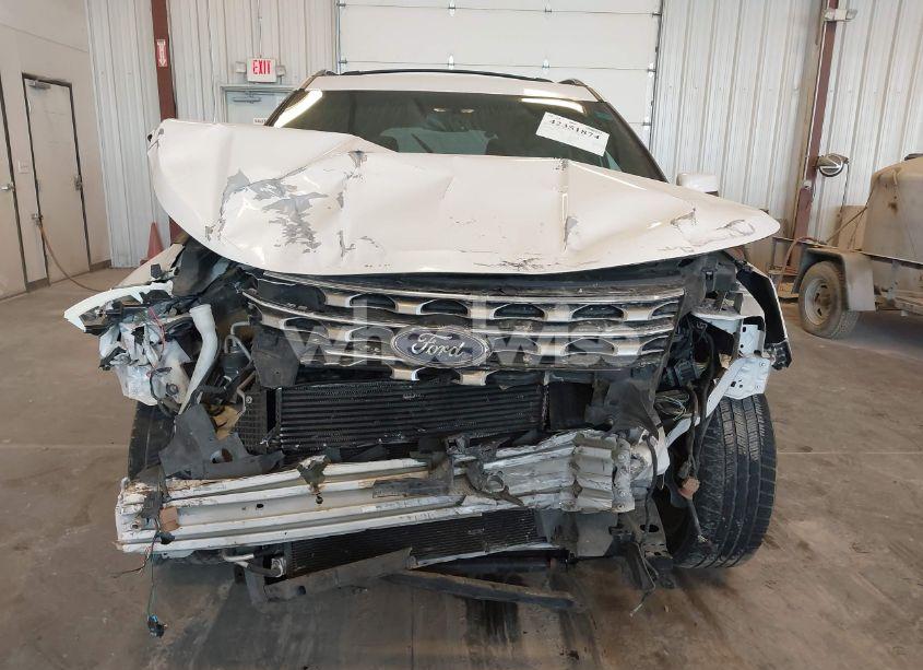 Photo 6 of 2017 Ford Explorer LIMITED (VIN 1FM5K7FH2HGA86223)