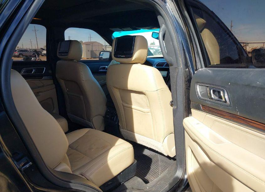 Photo 8 of 2017 Ford Explorer LIMITED (VIN 1FM5K7FH2HGC03105)