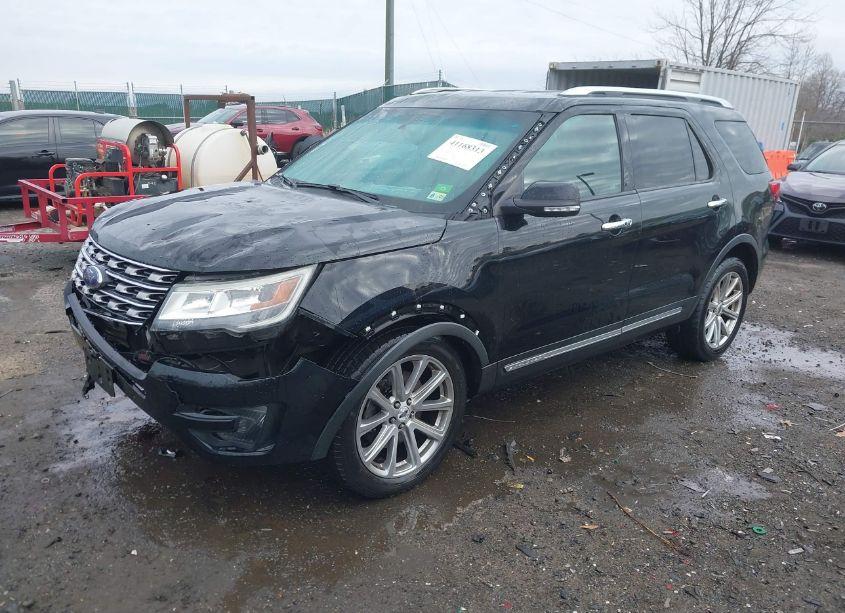 Photo 2 of 2016 Ford Explorer LIMITED (VIN 1FM5K7FH3GGB69304)