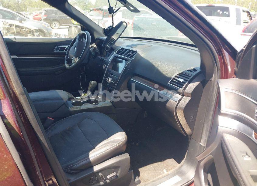 Photo 5 of 2018 Ford Explorer LIMITED (VIN 1FM5K7FH5JGB04610)