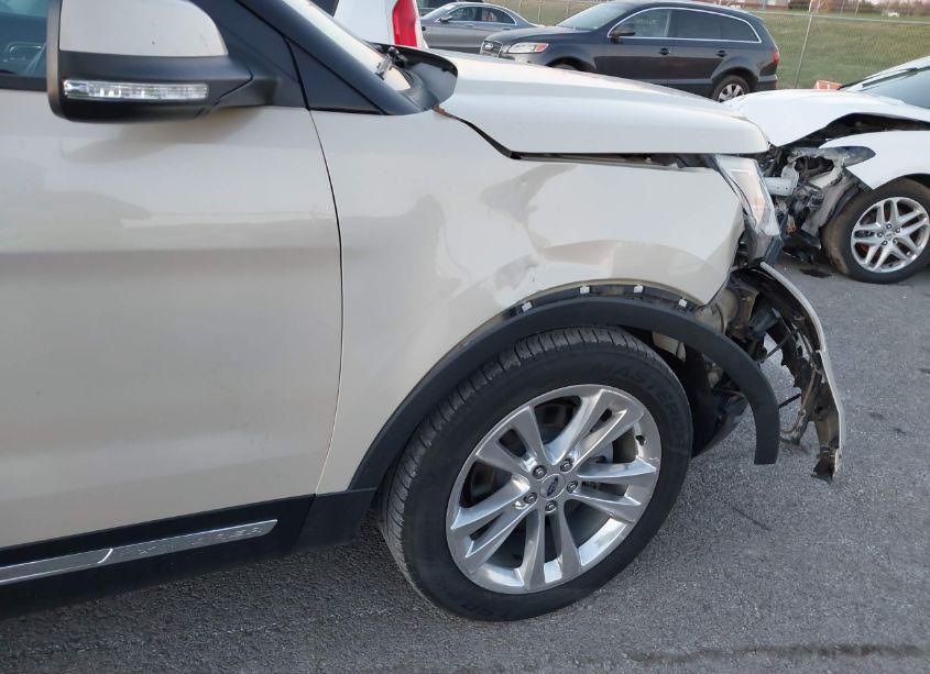 Photo 18 of 2018 Ford Explorer LIMITED (VIN 1FM5K7FH5JGB97239)