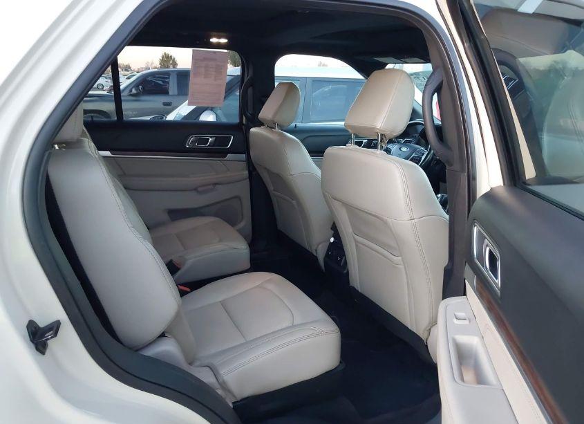 Photo 8 of 2018 Ford Explorer LIMITED (VIN 1FM5K7FH5JGB97239)