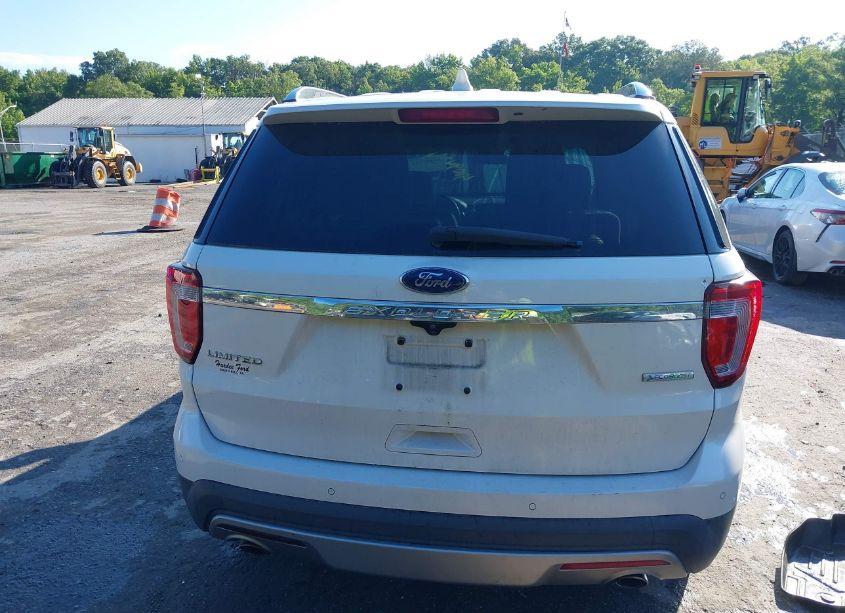 Photo 16 of 2016 Ford Explorer LIMITED (VIN 1FM5K7FH6GGB75274)