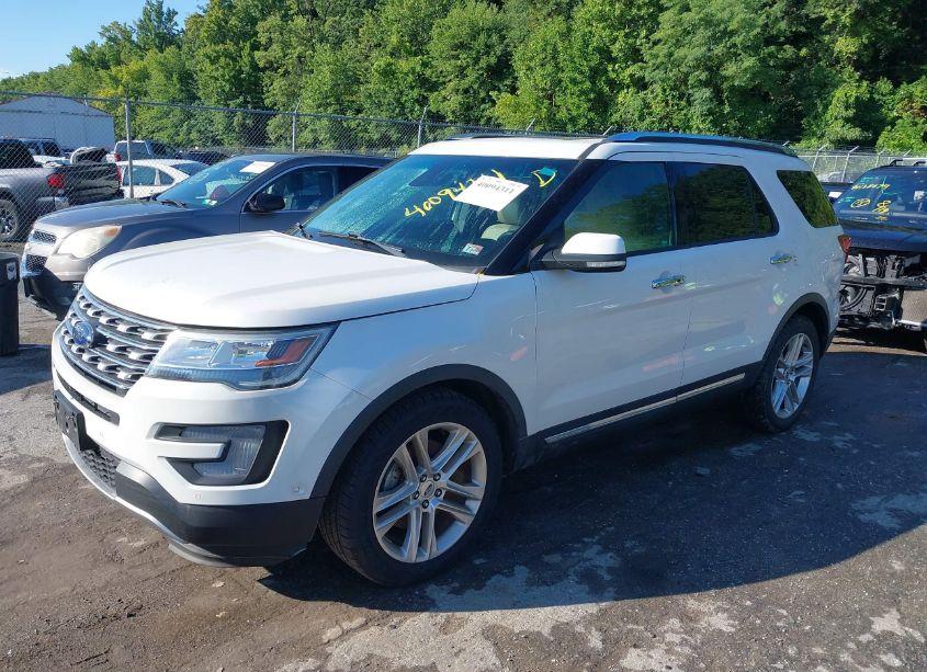 Photo 2 of 2016 Ford Explorer LIMITED (VIN 1FM5K7FH6GGB75274)