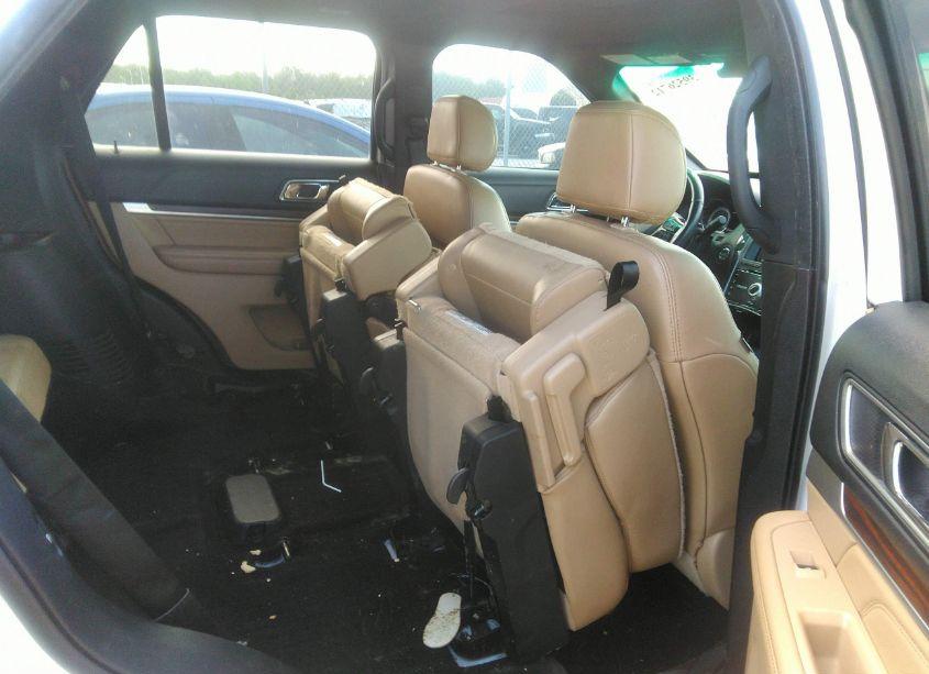 Photo 8 of 2017 Ford Explorer LIMITED (VIN 1FM5K7FH7HGA97279)