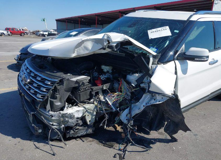 Photo 6 of 2017 Ford Explorer LIMITED (VIN 1FM5K7FH8HGD10224)