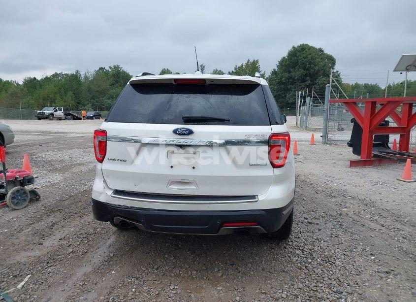 Photo 16 of 2018 Ford Explorer LIMITED (VIN 1FM5K7FH8JGC63234)