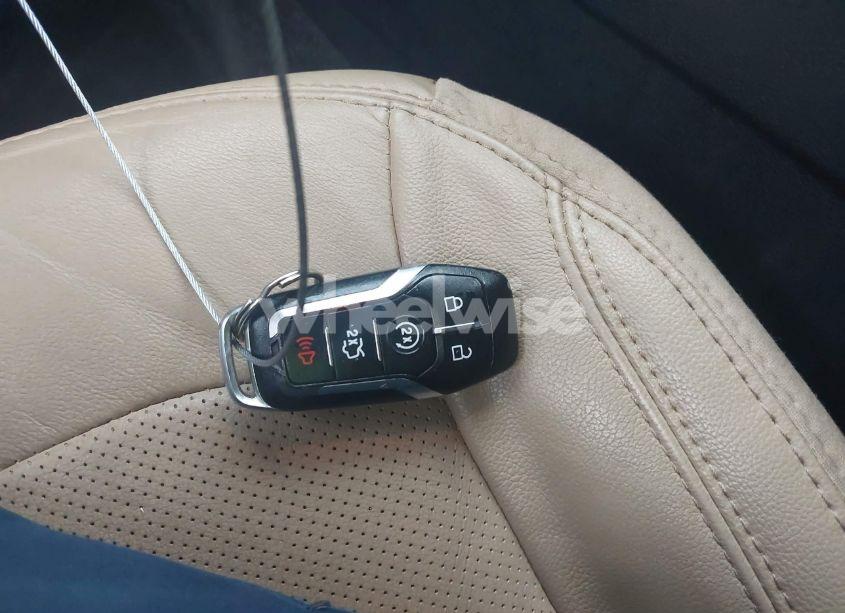 Photo 11 of 2017 Ford Explorer LIMITED (VIN 1FM5K7FHXHGC66131)