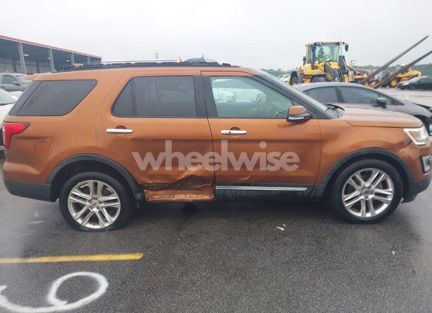 Photo 13 of 2017 Ford Explorer LIMITED (VIN 1FM5K7FHXHGC66131)