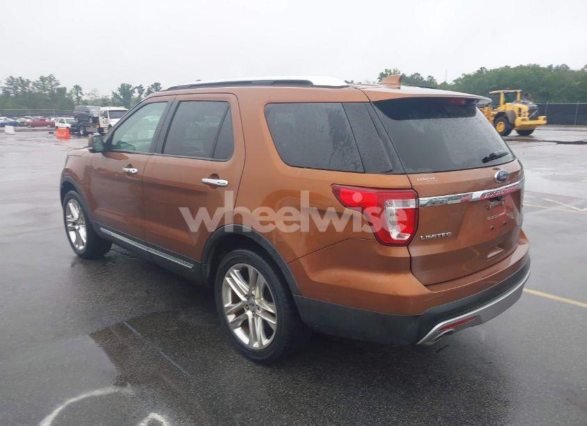 Photo 3 of 2017 Ford Explorer LIMITED (VIN 1FM5K7FHXHGC66131)