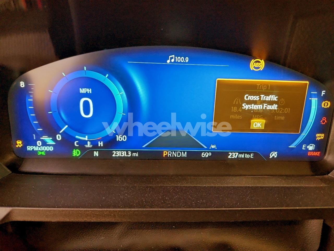 Photo 9 of 2024 FORD EXPLORER ST (VIN 1FM5K7GC7RGA26863)