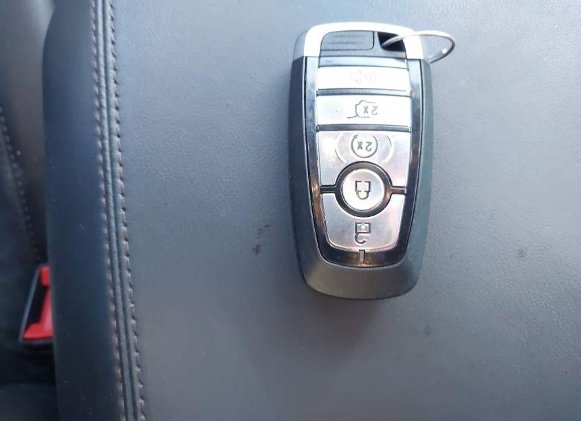 Photo 11 of 2022 Ford Explorer PLATINUM (VIN 1FM5K7HW1NNA07773)