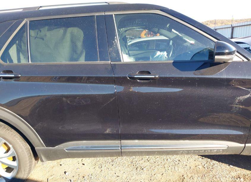 Photo 14 of 2022 Ford Explorer PLATINUM (VIN 1FM5K7HW1NNA07773)