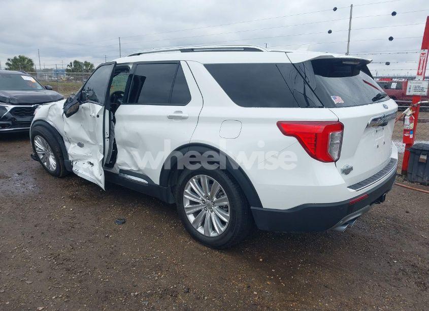 Photo 3 of 2023 Ford Explorer KING RANCH (VIN 1FM5K7LC4PGC11486)