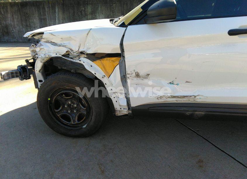 Photo 18 of 2020 Ford Police INTERCEPTOR (VIN 1FM5K8AB0LGD09716)