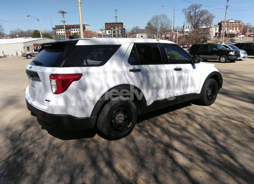 Photo 4 of 2020 Ford Police INTERCEPTOR (VIN 1FM5K8AB0LGD09716)