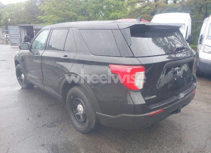 Photo 3 of 2021 Ford Police INTERCEPTOR UTILITY (VIN 1FM5K8AB0MGB24809)