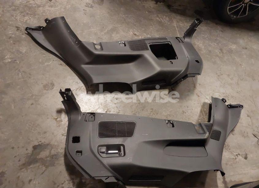 Photo 12 of 2021 Ford Police INTERCEPTOR UTILITY (VIN 1FM5K8AB0MGB83598)