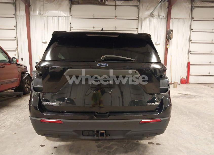 Photo 17 of 2021 Ford Police INTERCEPTOR UTILITY (VIN 1FM5K8AB0MGB83598)