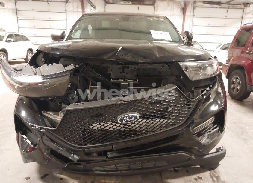 Photo 6 of 2021 Ford Police INTERCEPTOR UTILITY (VIN 1FM5K8AB0MGB83598)