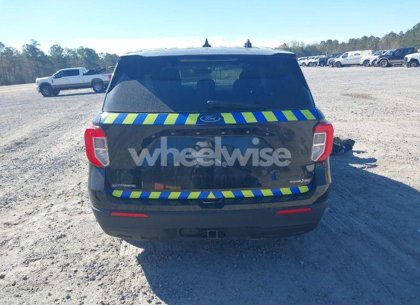 Photo 16 of 2021 Ford Police INTERCEPTOR (VIN 1FM5K8AB0MGB98697)